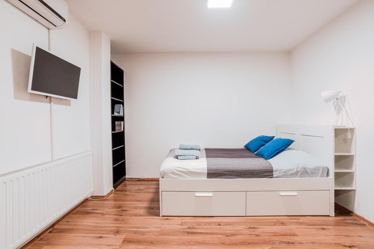 Central Studio Boulevard بودابست المظهر الخارجي الصورة